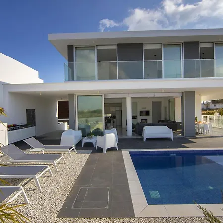 Olivine Pearl Villa *