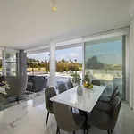 Villa Olivine Pearl
