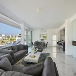 Villa Olivine Pearl