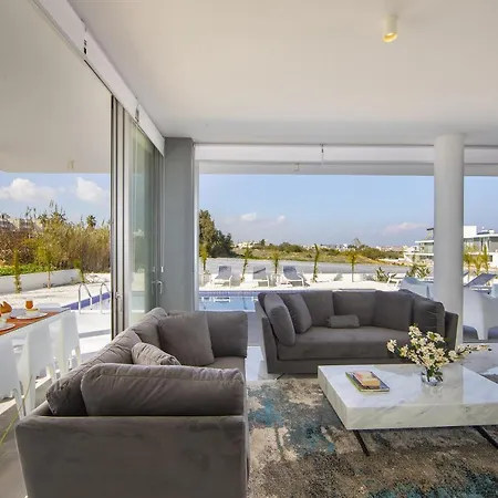 Olivine Pearl فيلة بروتاراس