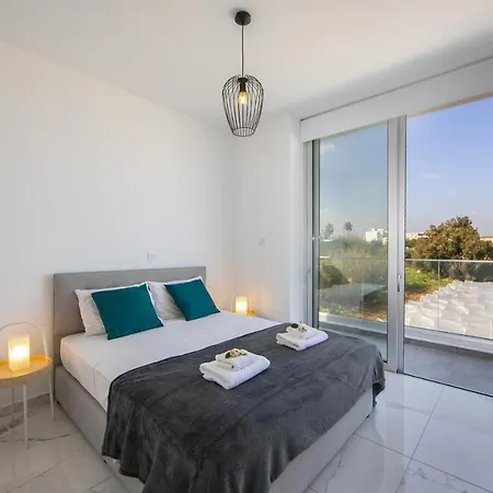 Olivine Pearl فيلة *