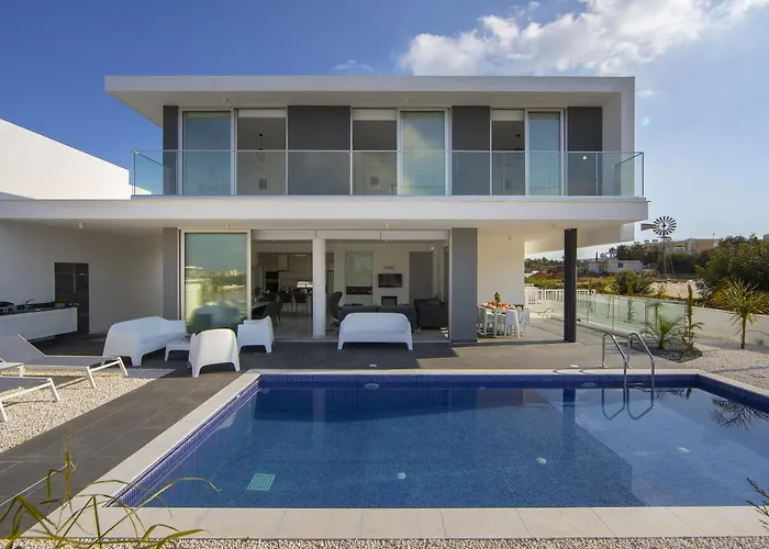 Olivine Pearl Protaras