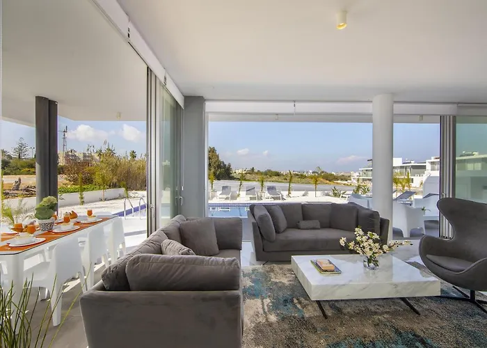 Olivine Pearl Villa Protaras